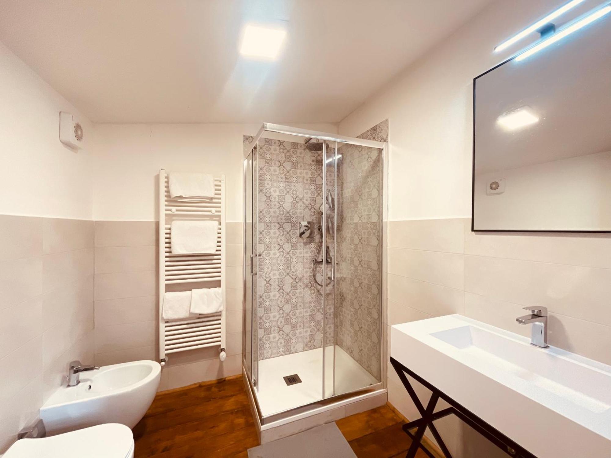 Residenza Cavour Bed & Breakfast ฟลอเรนซ์ ภายนอก รูปภาพ
